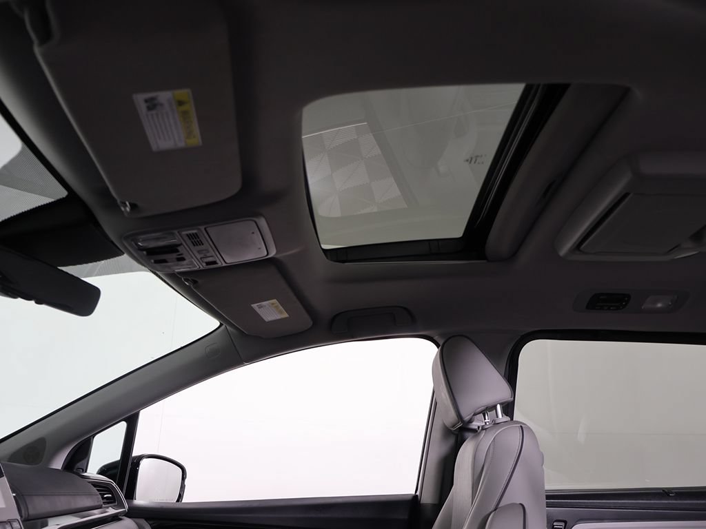 Used 2023 Honda Odyssey Elite image 24