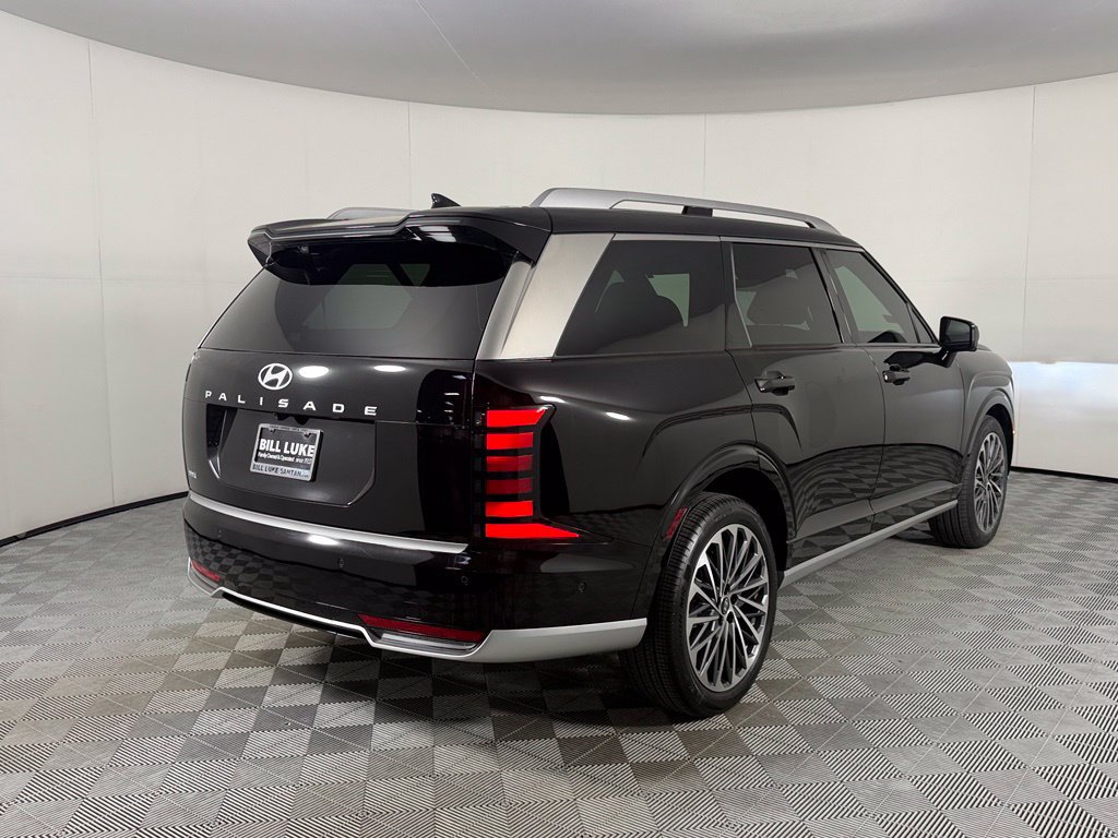 Used 2026 Hyundai Palisade Calligraphy FWD image 8