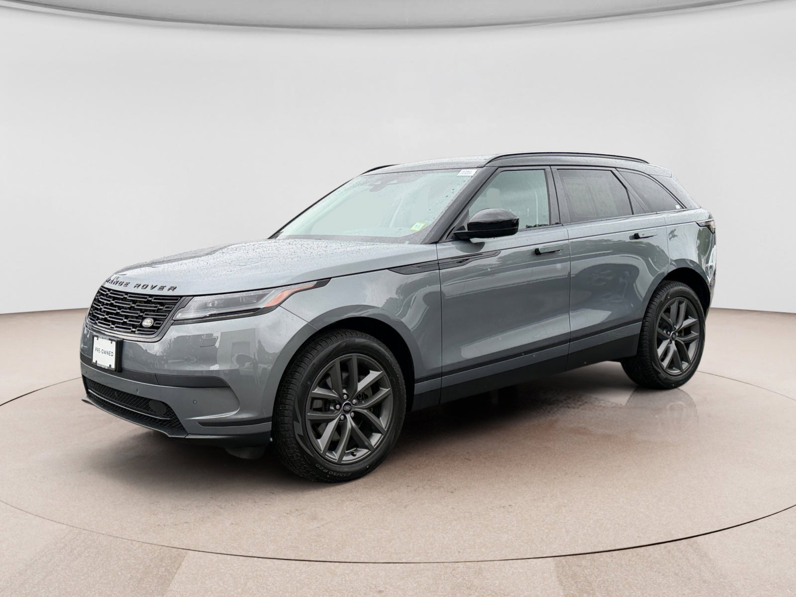 Used 2024 Land Rover Range Rover Velar S AWD/4WD image 1
