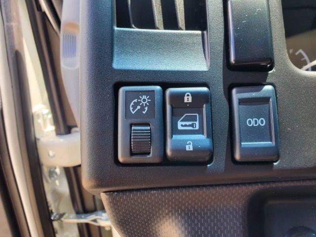 New 2025 Chevrolet Low Cab Forward image 10