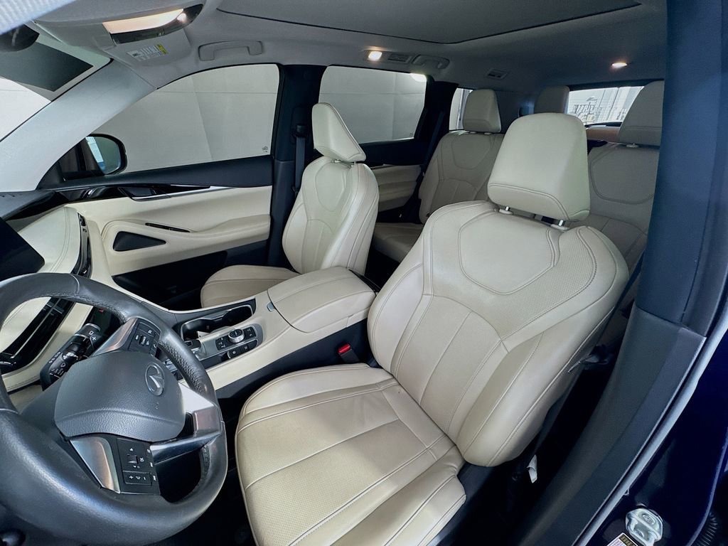 Used 2024 INFINITI QX60 Pure image 20