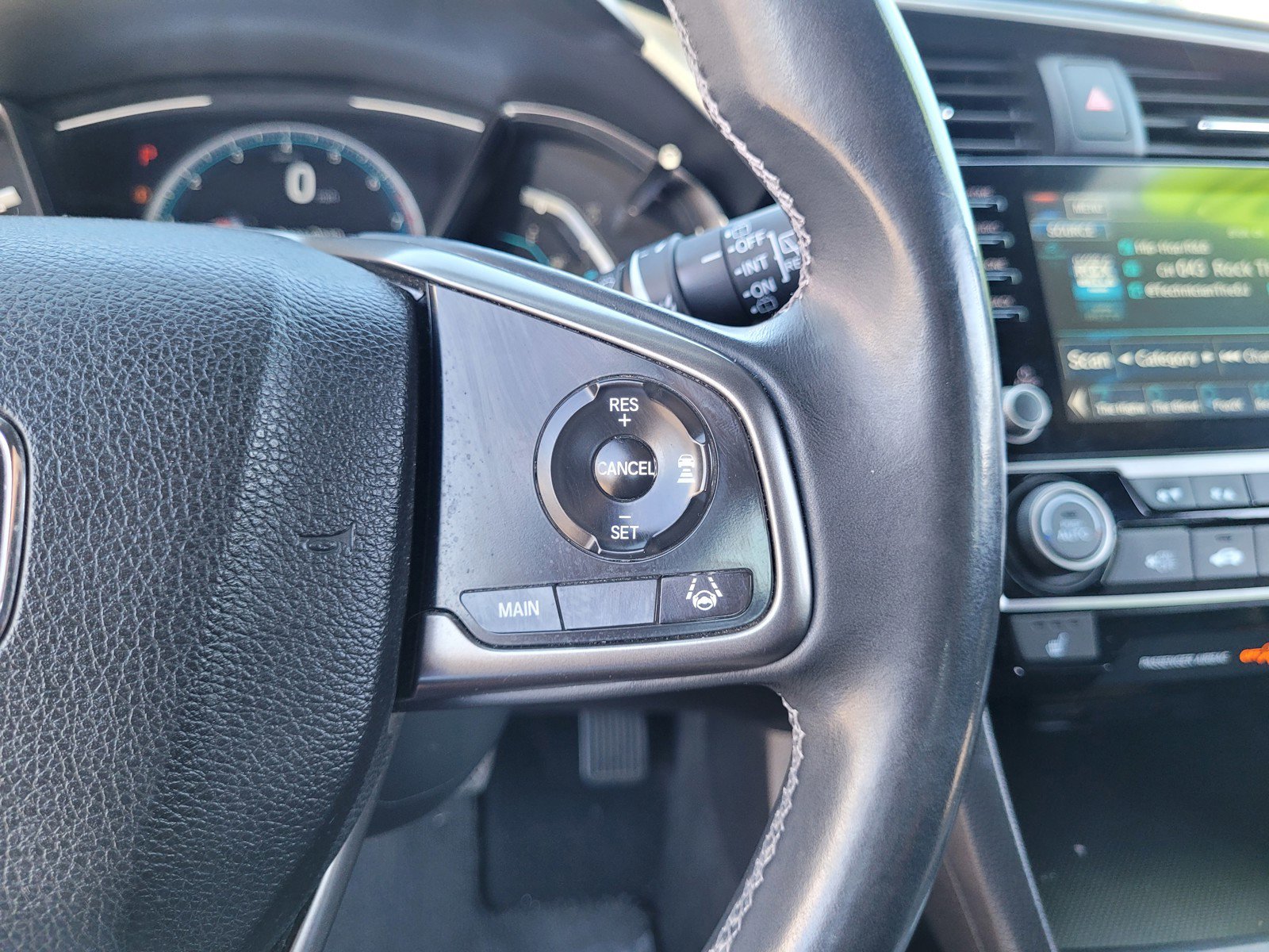 Used 2020 Honda Civic EX image 22