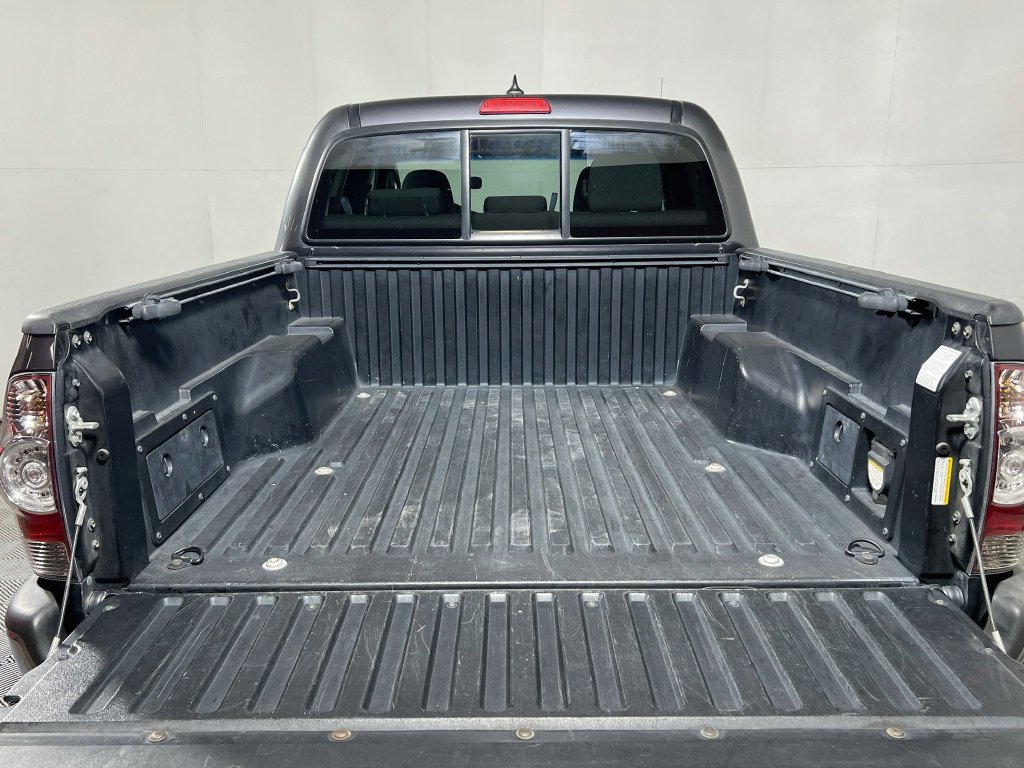 Used 2015 Toyota Tacoma PreRunner w/ TRD Off-Road Package RWD image 22