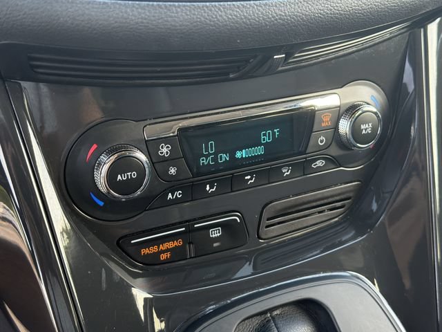 Used 2016 Ford Escape Titanium AWD/4WD image 33