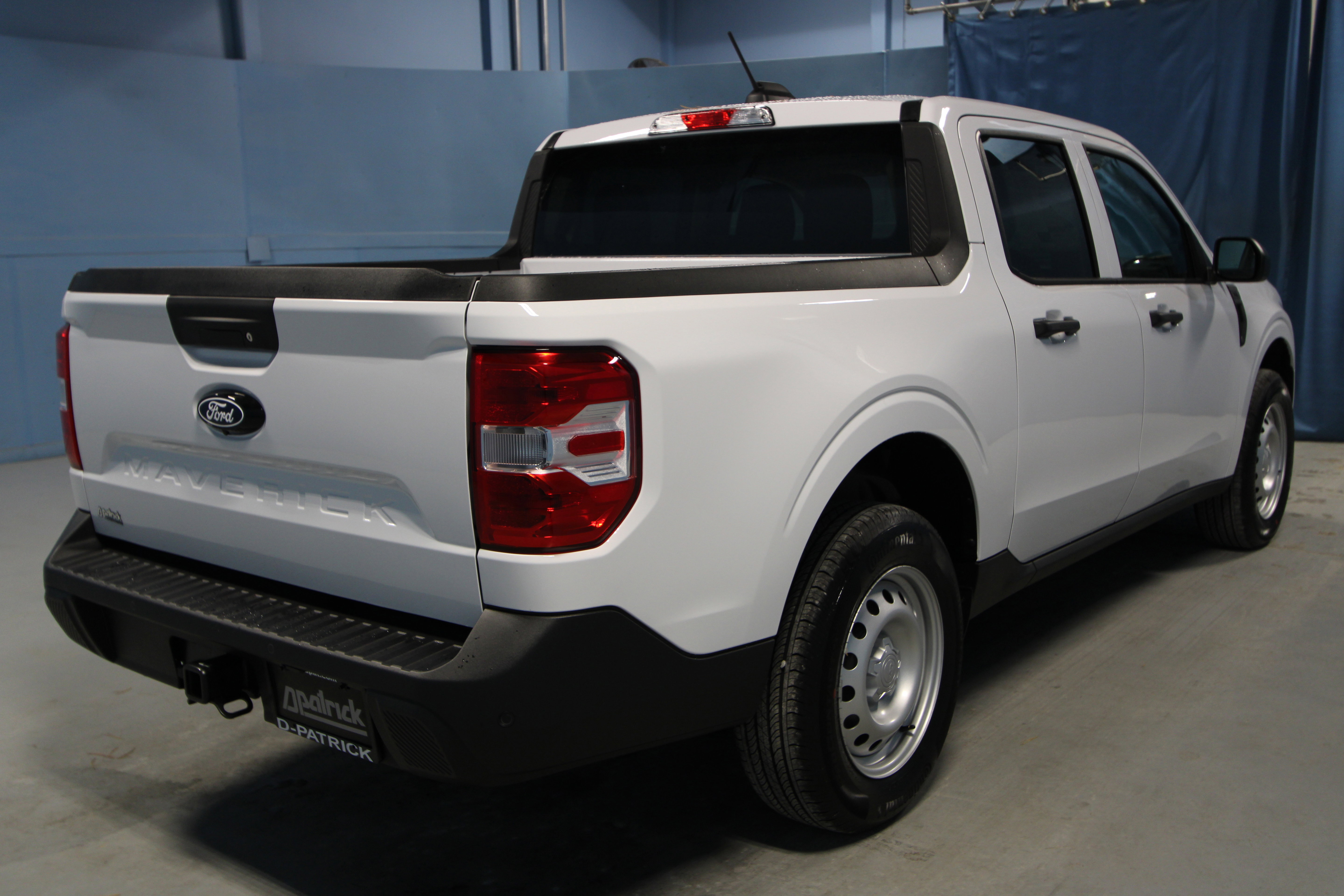 New 2025 Ford Maverick XL image 28