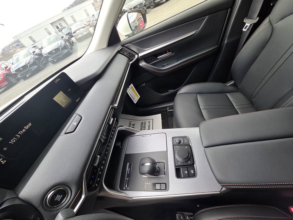 New 2026 MAZDA CX-90 3.3 Turbo w/ Preferred Package image 15