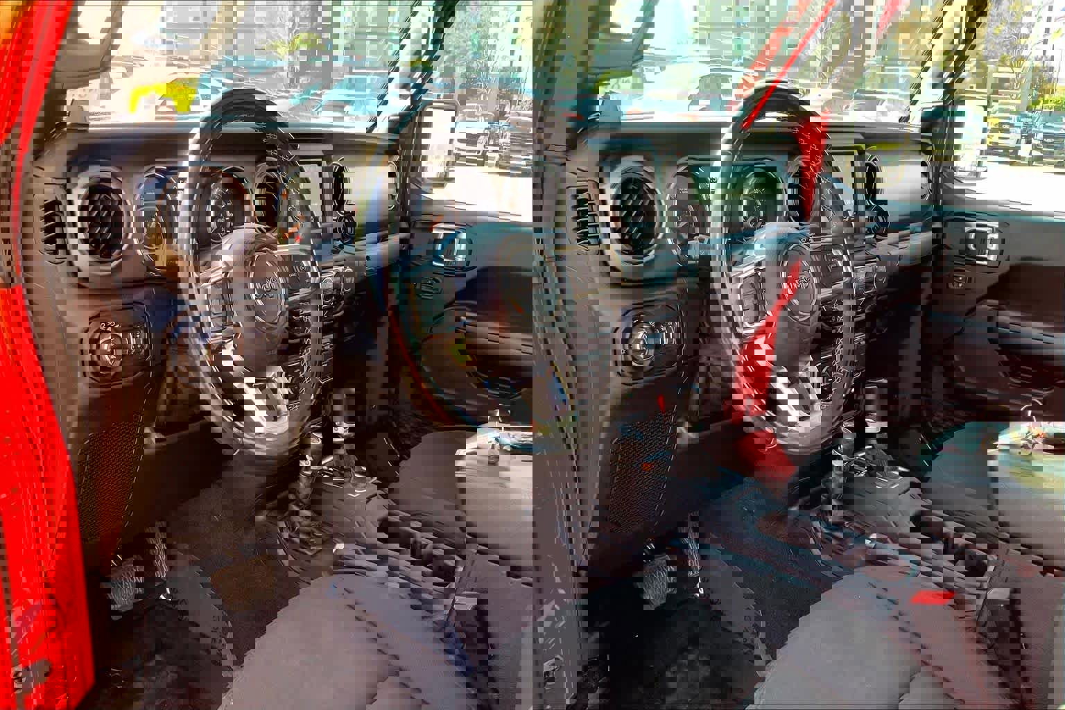 Used 2020 Jeep Gladiator Sport w/ Quick Order Package 24S image 17