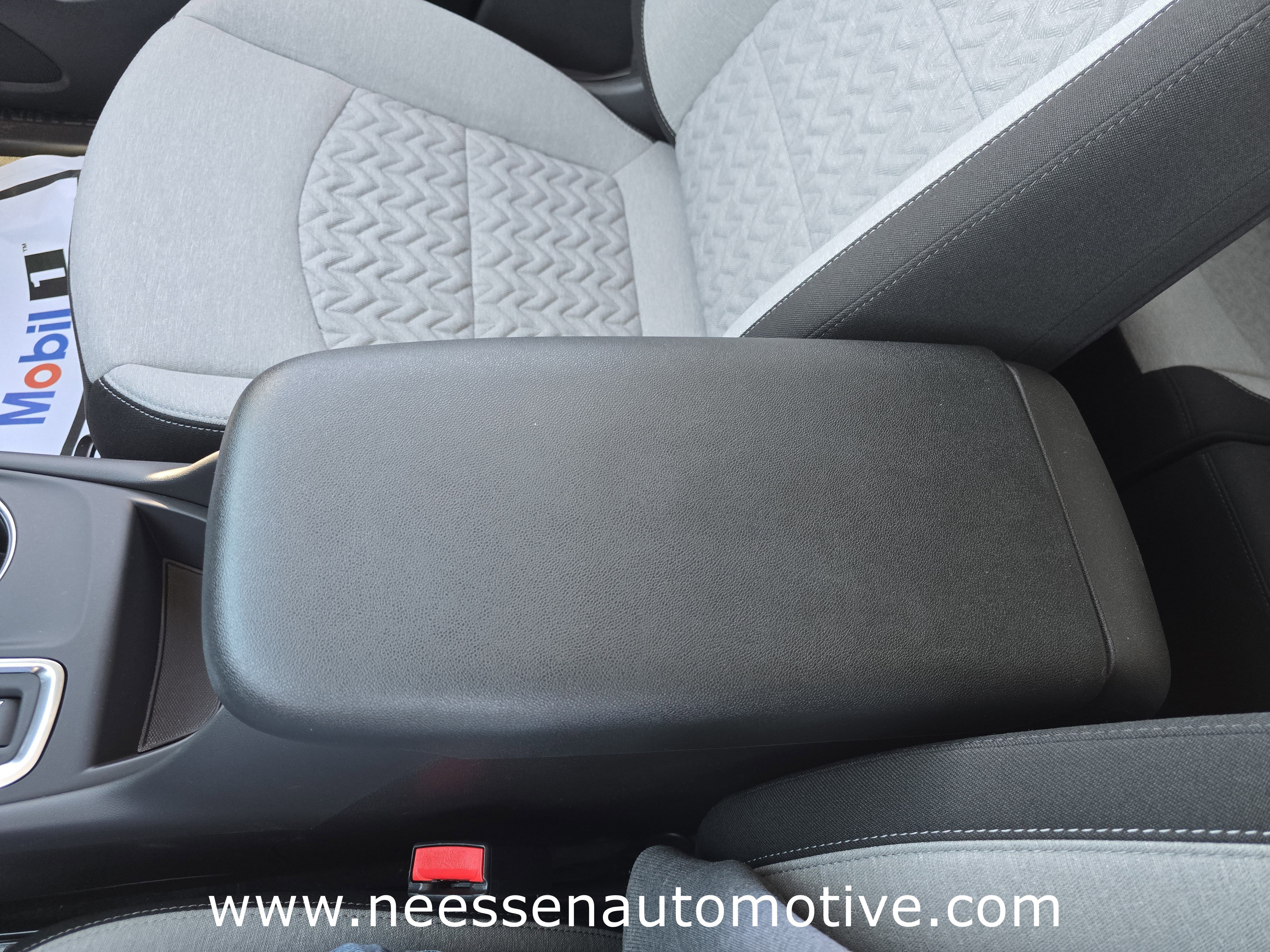 Used 2024 Chevrolet Equinox LS w/ LS Convenience Package image 29