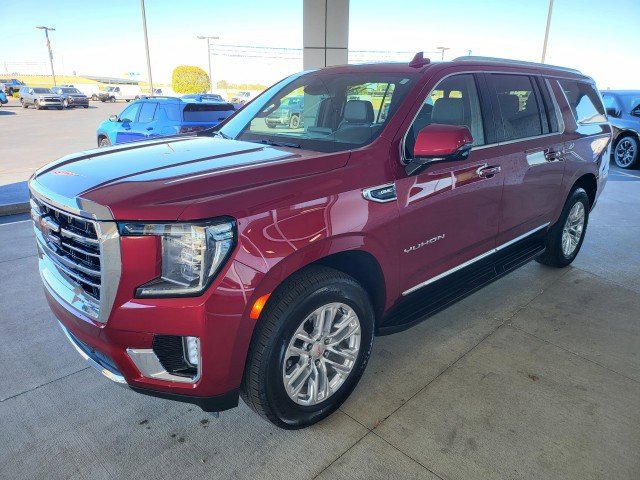 Used 2024 GMC Yukon XL SLT w/ SLT Luxury Package AWD/4WD image 13