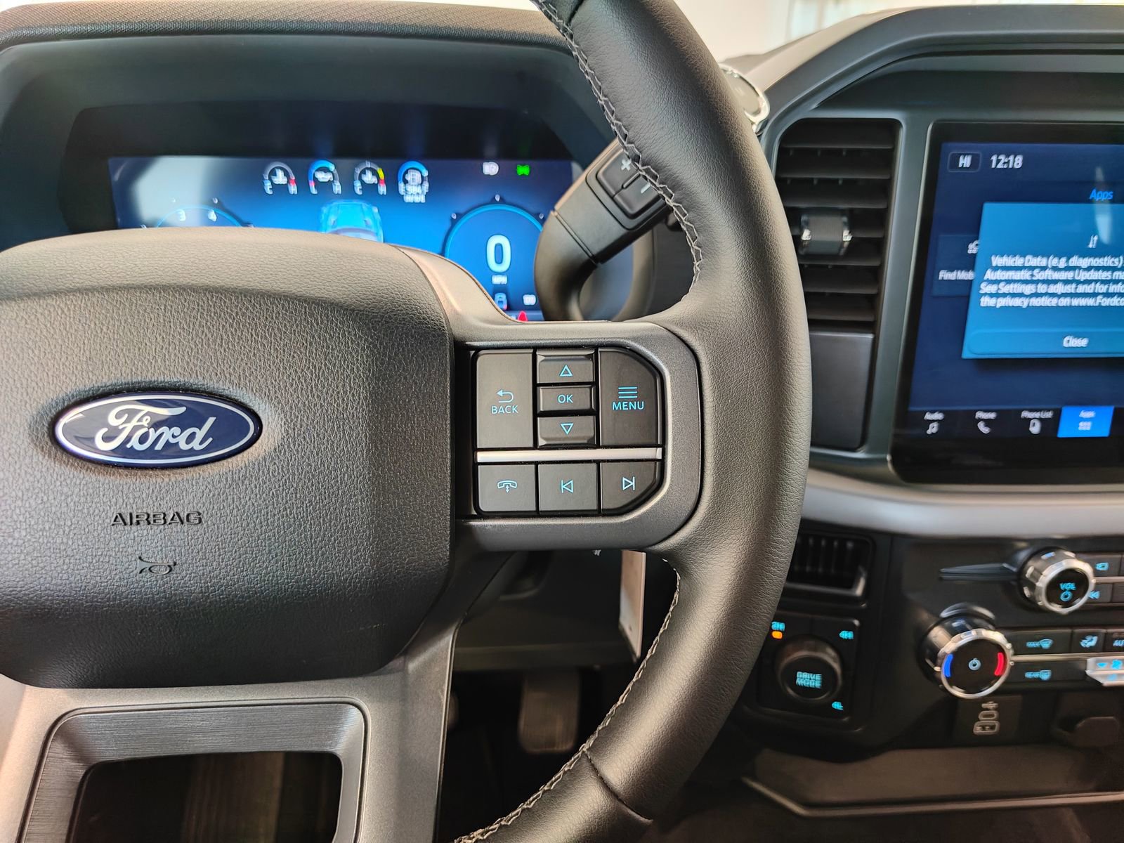 Used 2025 Ford F150 XLT w/ Equipment Group 301A Standard image 18