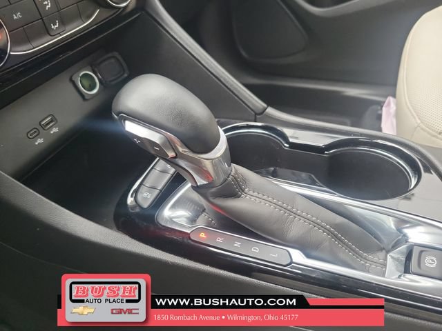 Used 2024 Buick Encore GX Sport Touring FWD image 31
