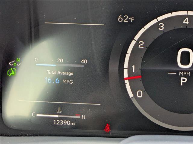 Used 2025 Lexus LX 600 F Sport AWD/4WD image 11
