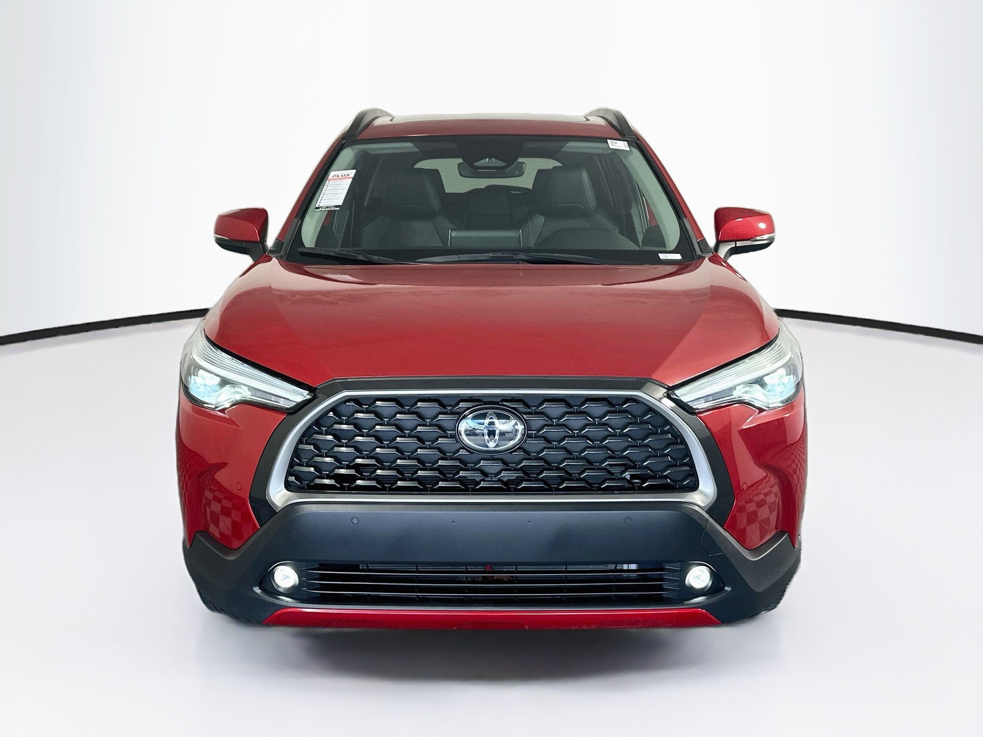 Used 2023 Toyota Corolla Cross XLE w/ Convenience Package FWD image 8
