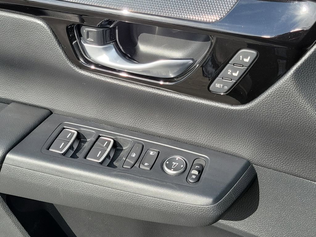 Used 2023 Honda CR-V EX-L image 16