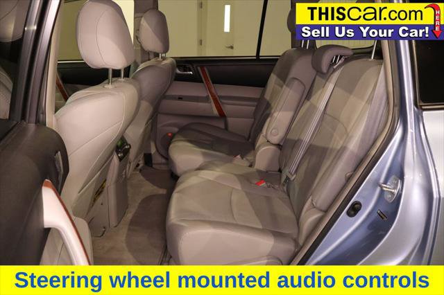 Used 2010 Toyota Highlander Limited image 17