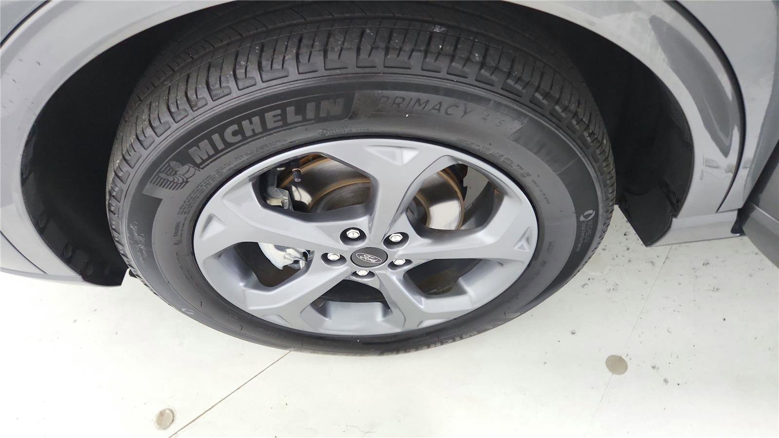 Used 2024 Ford Escape ST-Line image 44