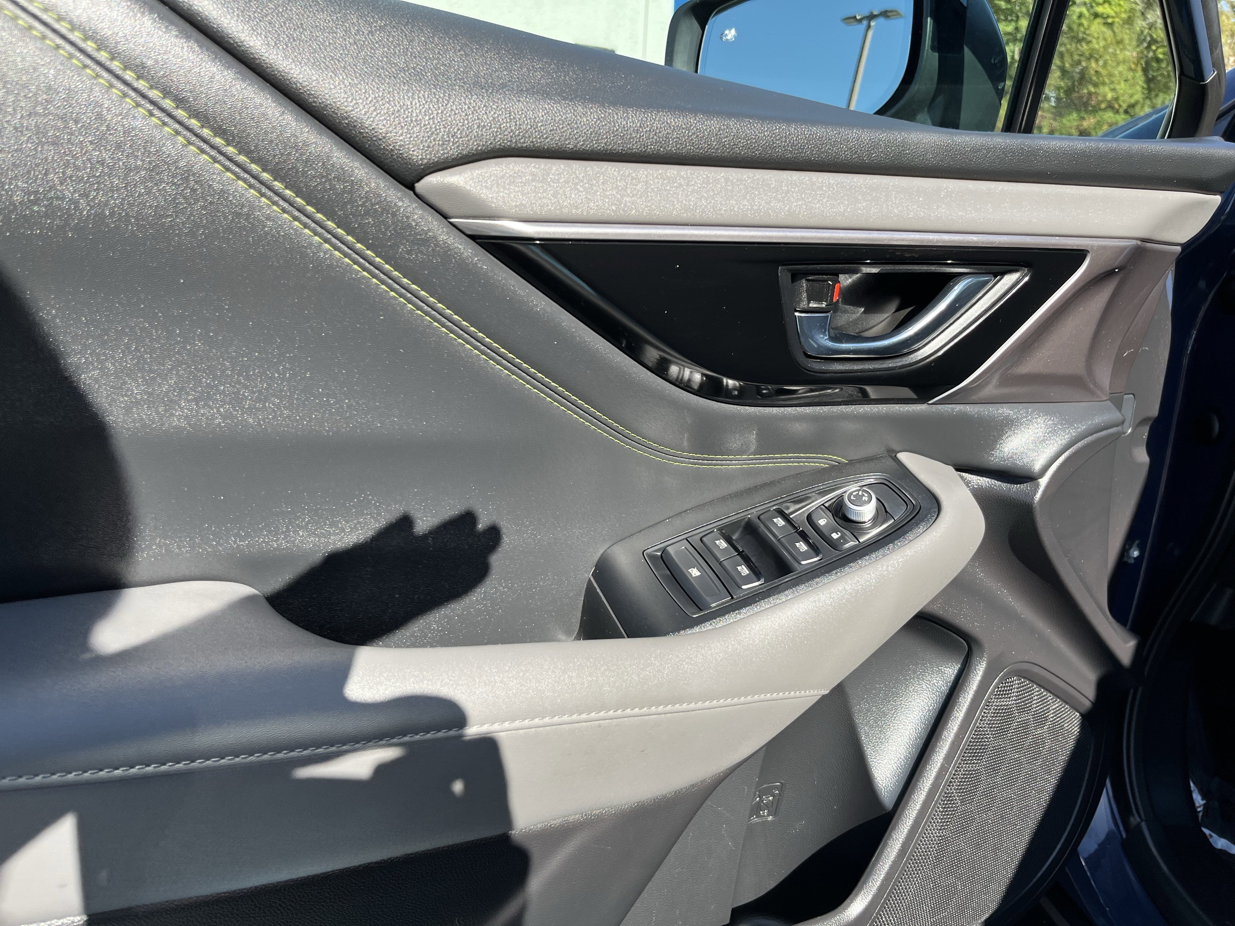 Used 2023 Subaru Outback Onyx Edition image 17