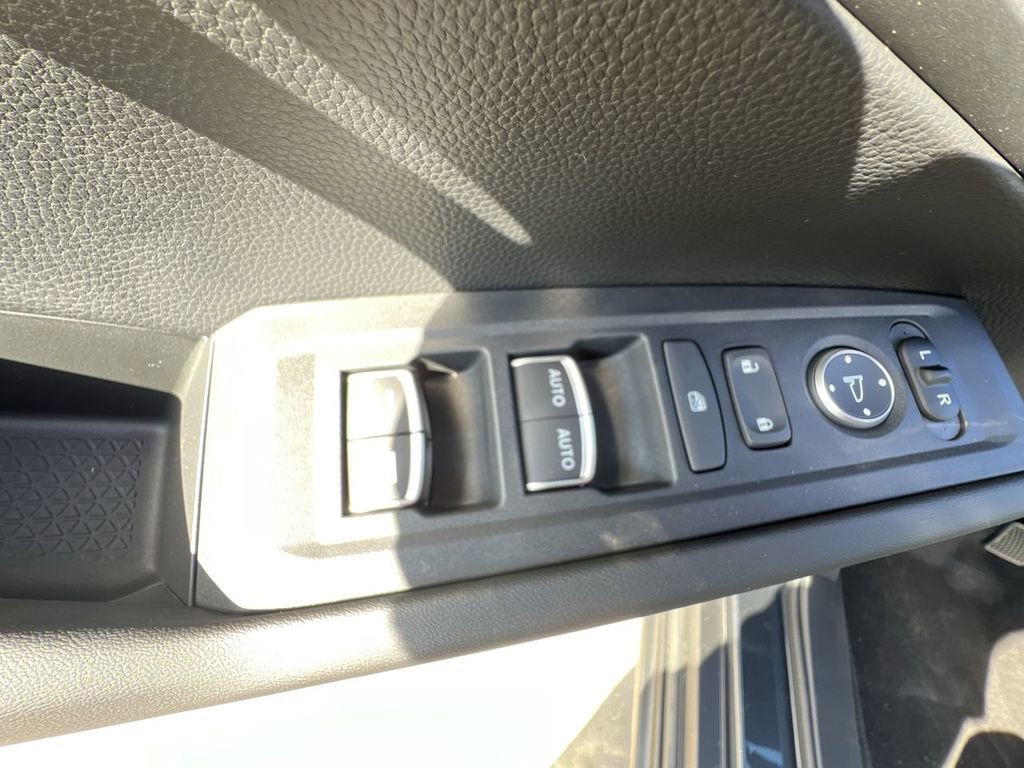 New 2025 Honda Accord LX image 14