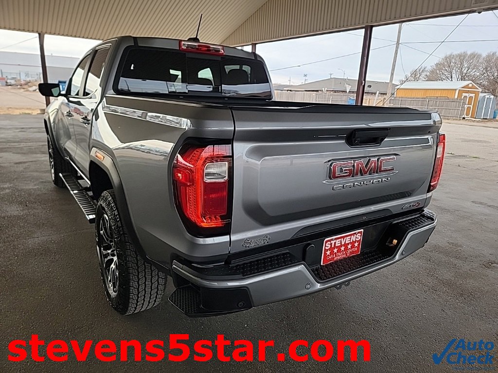 Used 2024 GMC Canyon AT4 w/ AT4 Premium Package image 10