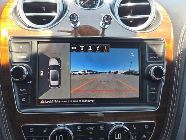 Used 2018 Bentley Bentayga Activity image 22