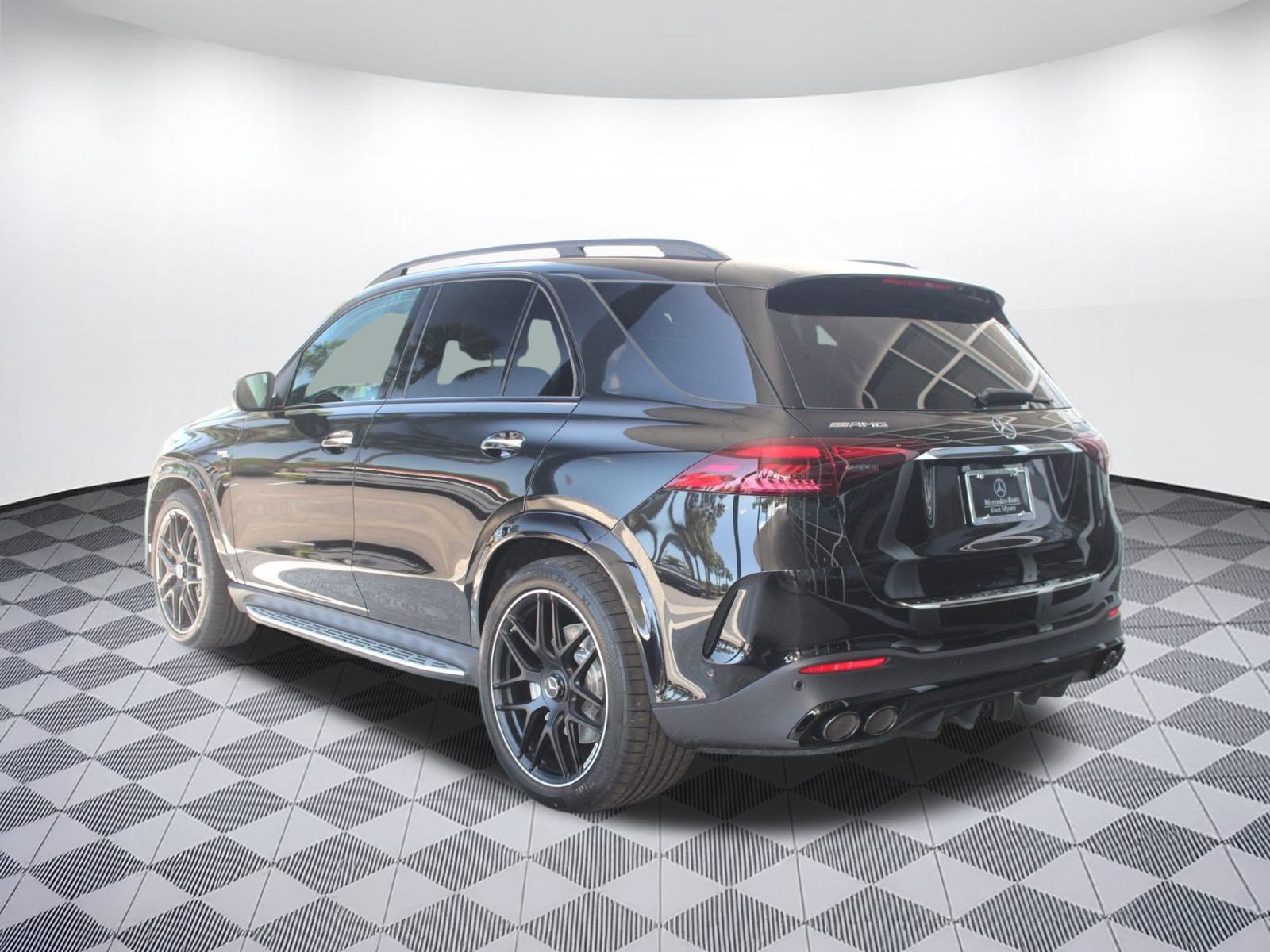 New 2026 Mercedes-Benz GLE 53 AMG 4MATIC image 3
