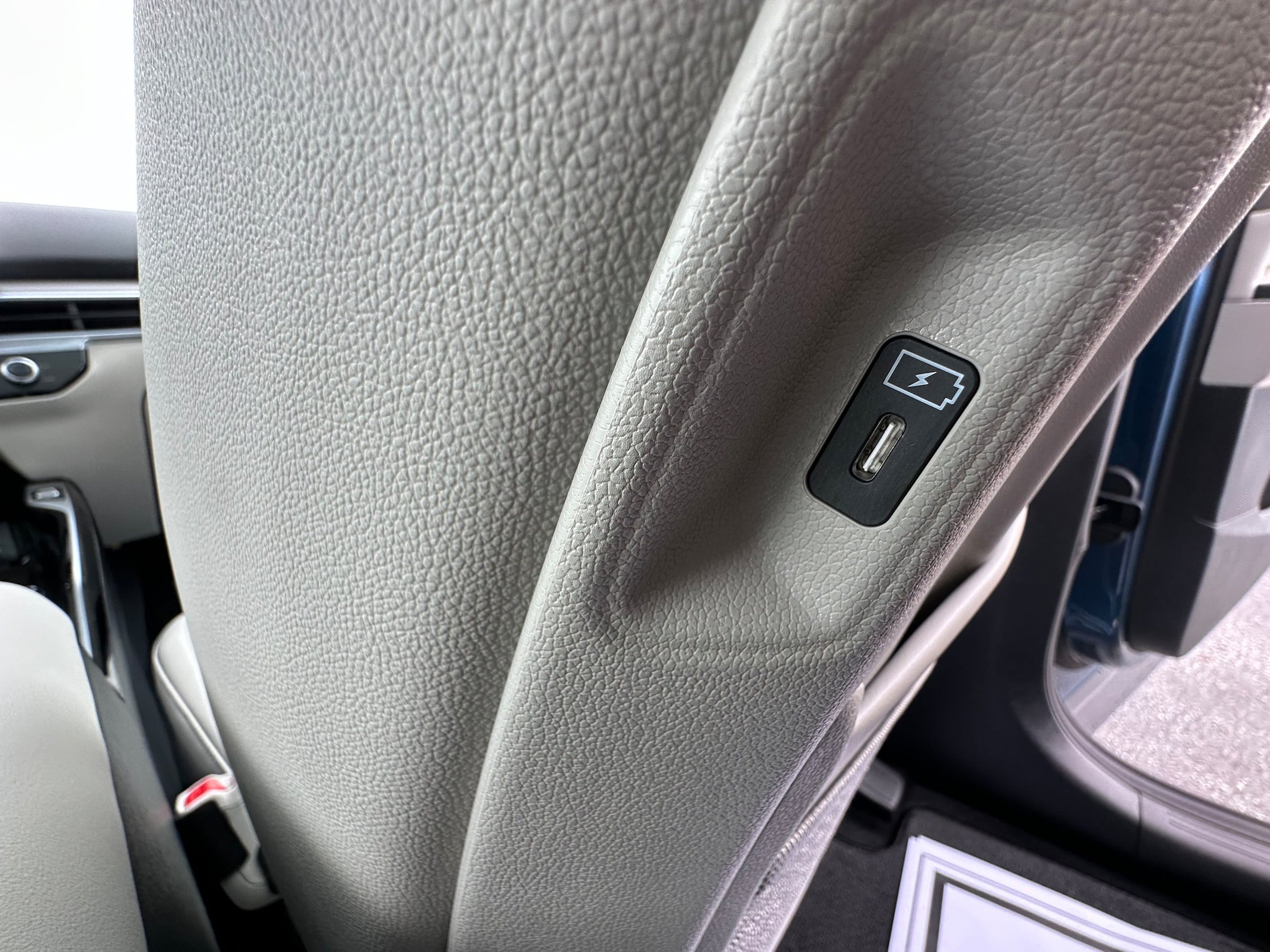 New 2026 Kia Sorento SX Prestige AWD/4WD image 18