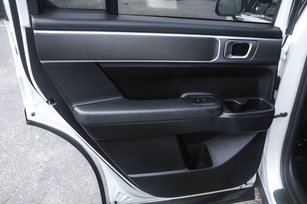 Certified 2026 Hyundai Santa Fe SE FWD image 24