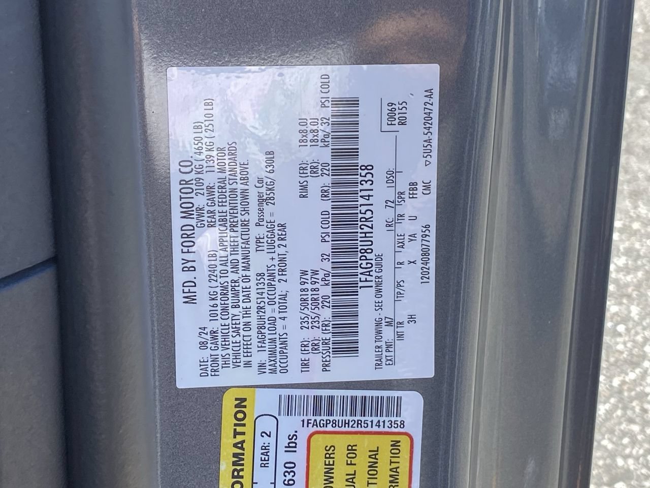 Used 2024 Ford Mustang Premium RWD image 35