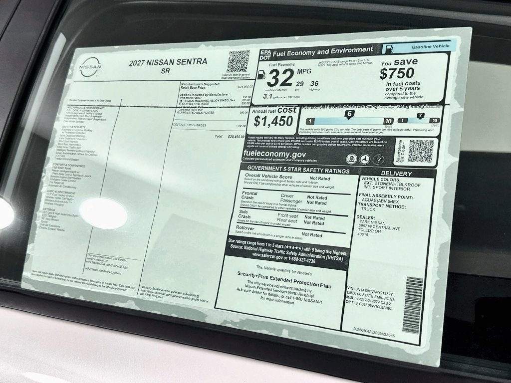 New 2027 Nissan Sentra SR w/ Floor Mat Package FWD image 13