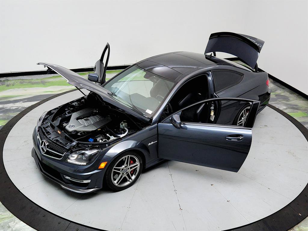 Used 2012 Mercedes-Benz C 63 AMG Coupe image 34
