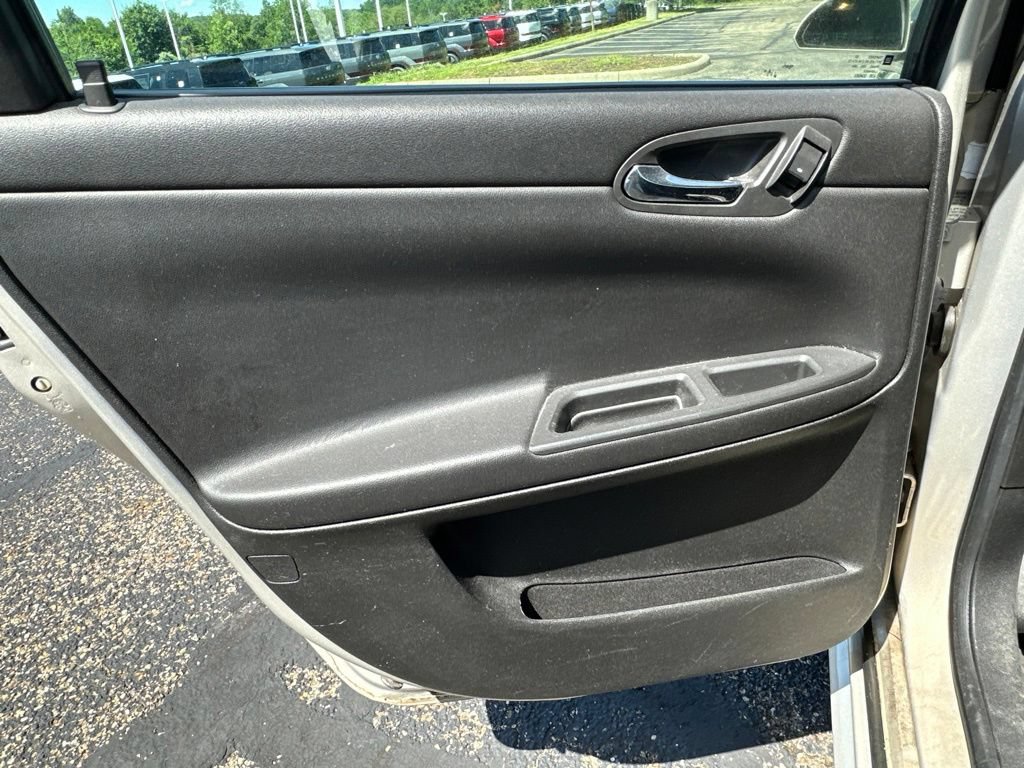 Used 2012 Chevrolet Impala LT w/ LT Sunroof Package FWD image 28