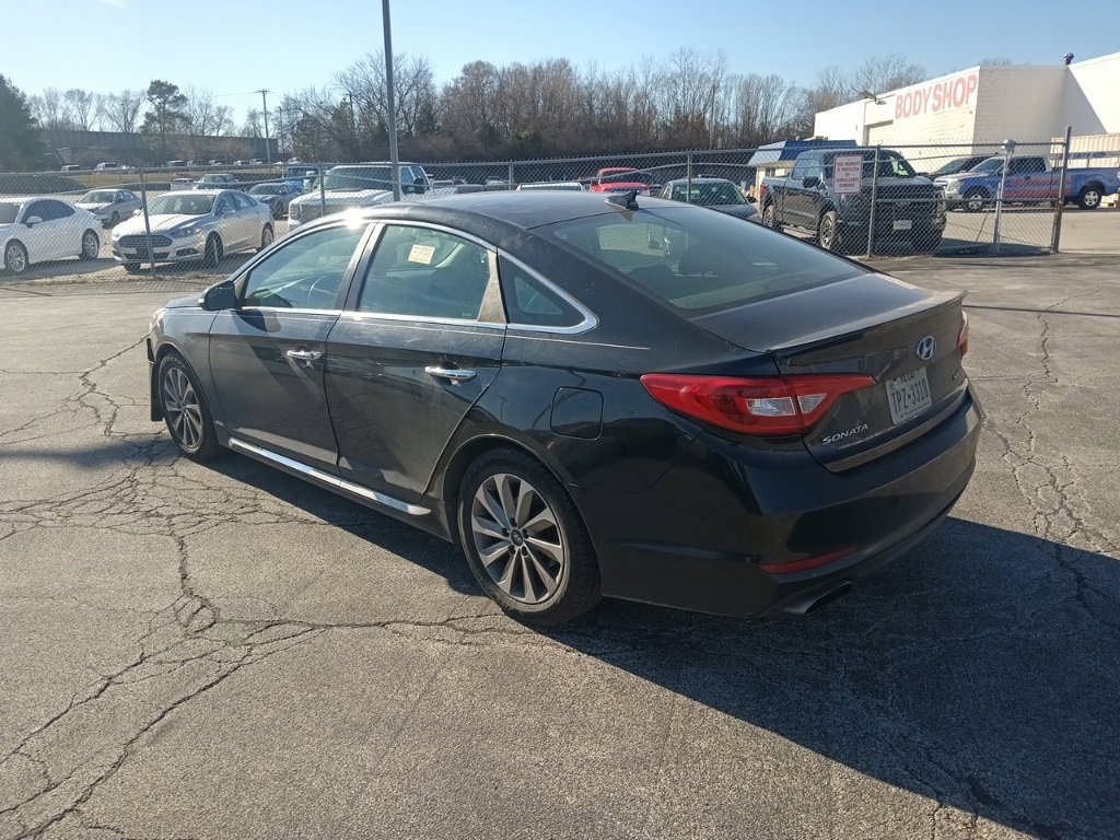 Used 2016 Hyundai Sonata Sport w/ Option Group 1V image 5