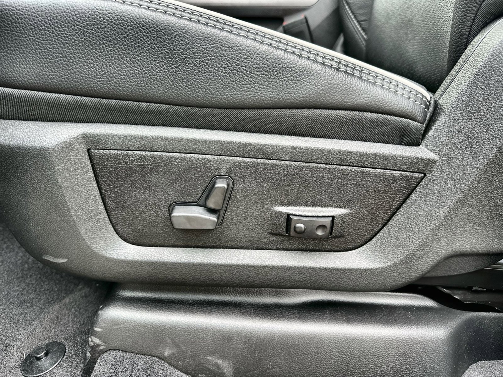 New 2026 RAM 2500 Laramie image 14