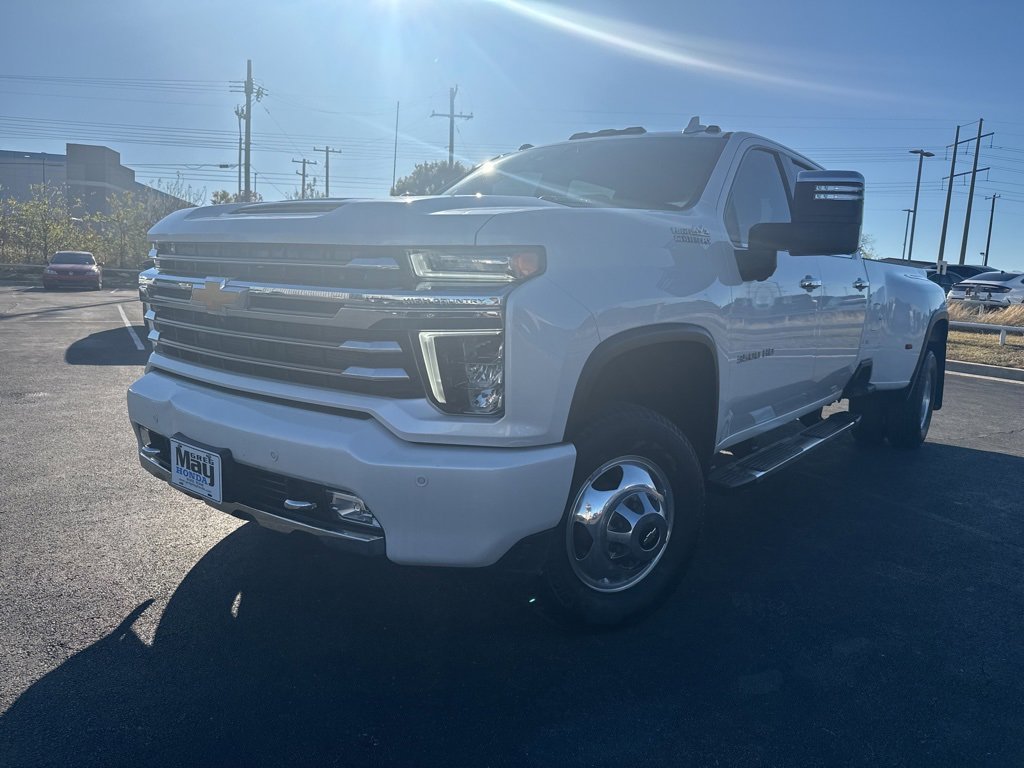 Used 2023 Chevrolet Silverado 3500 High Country image 7