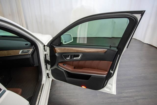 Used 2014 Mercedes-Benz E 350 Sedan image 17
