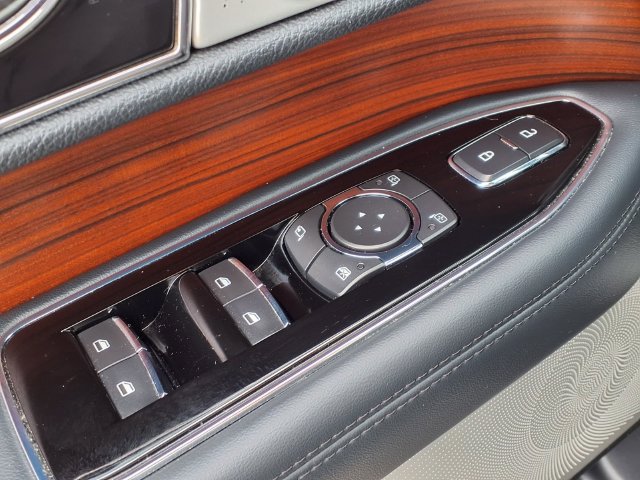 Used 2023 Lincoln Navigator Reserve AWD/4WD image 17