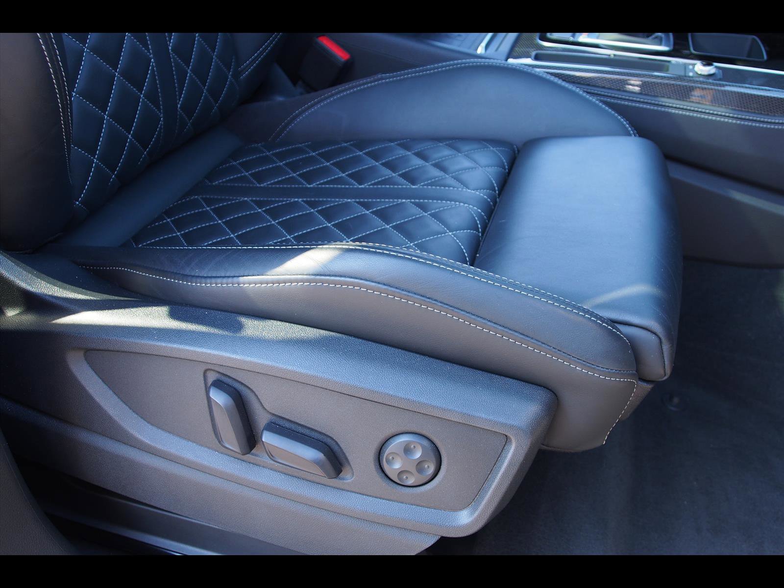 Used 2021 Audi SQ5 Prestige image 12