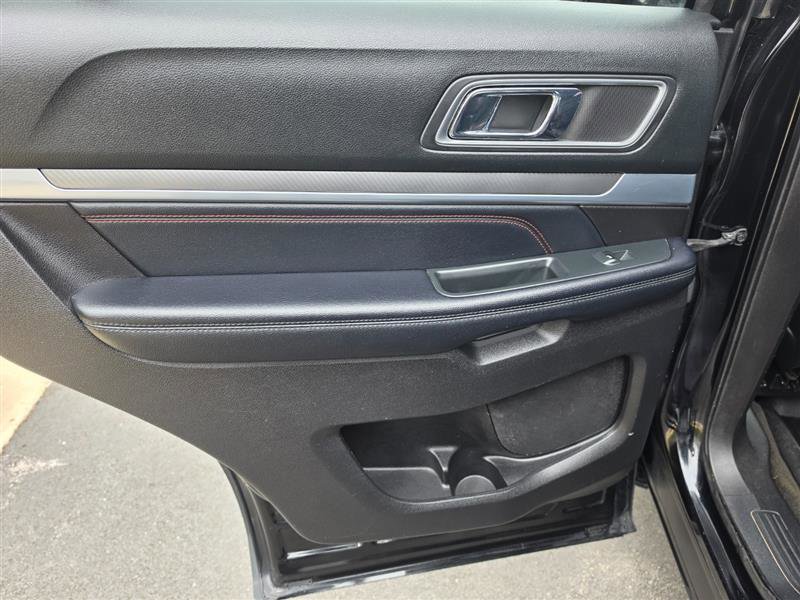 Used 2017 Ford Explorer Sport AWD/4WD image 35