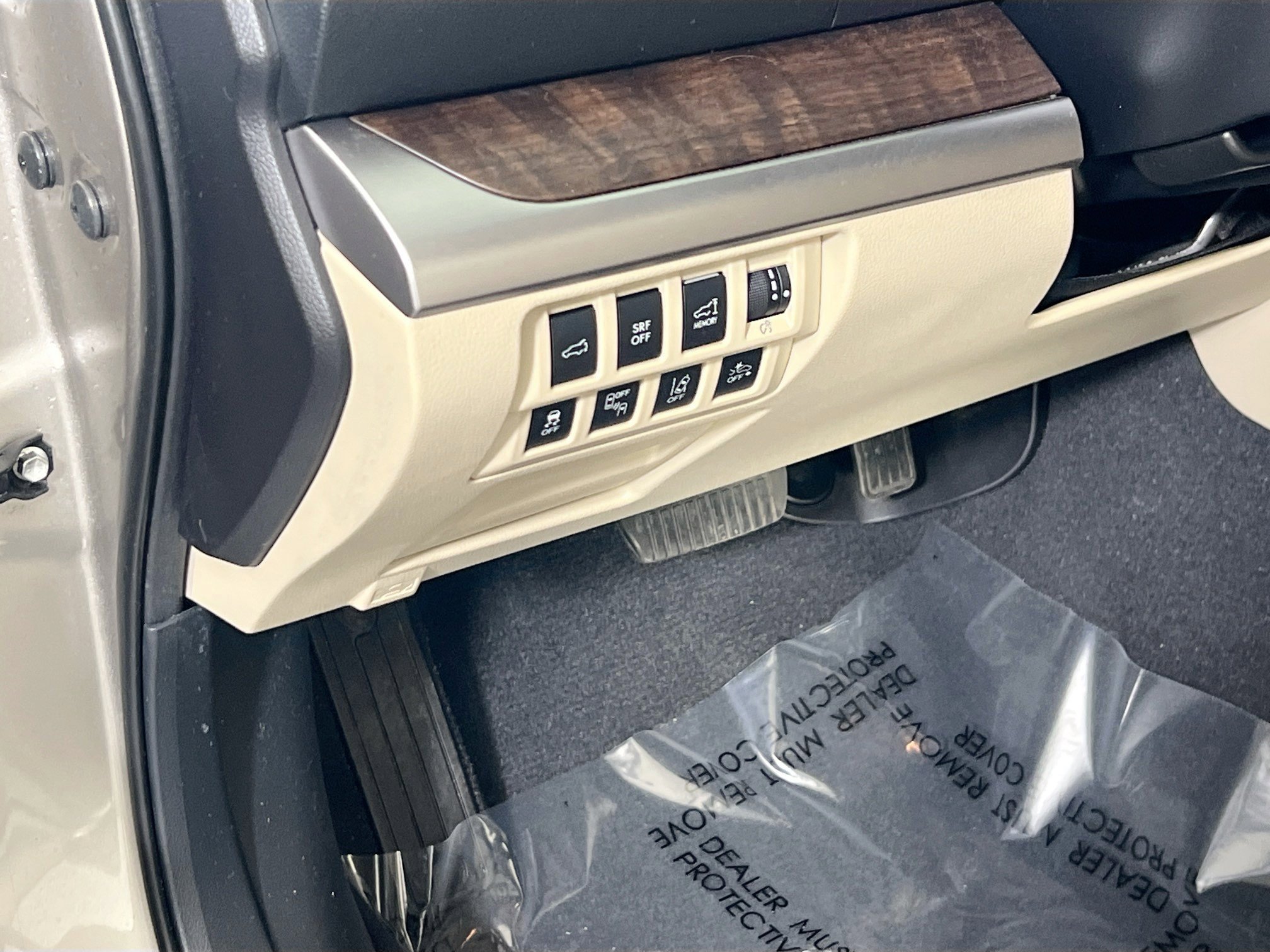 Used 2017 Subaru Outback 2.5i Limited image 10