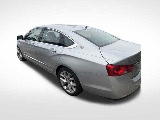 Used 2019 Chevrolet Impala Premier FWD image 2