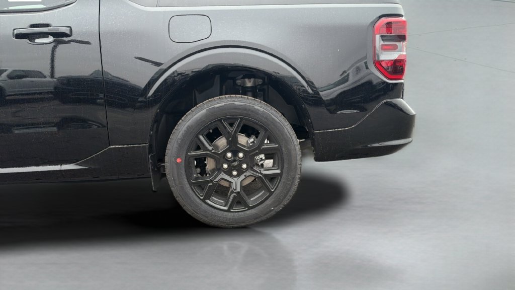 New 2026 Ford Maverick Lobo AWD/4WD image 39