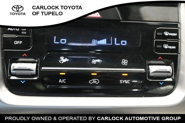 Used 2023 Kia Sorento S w/ Panoramic Sunroof Package FWD image 14