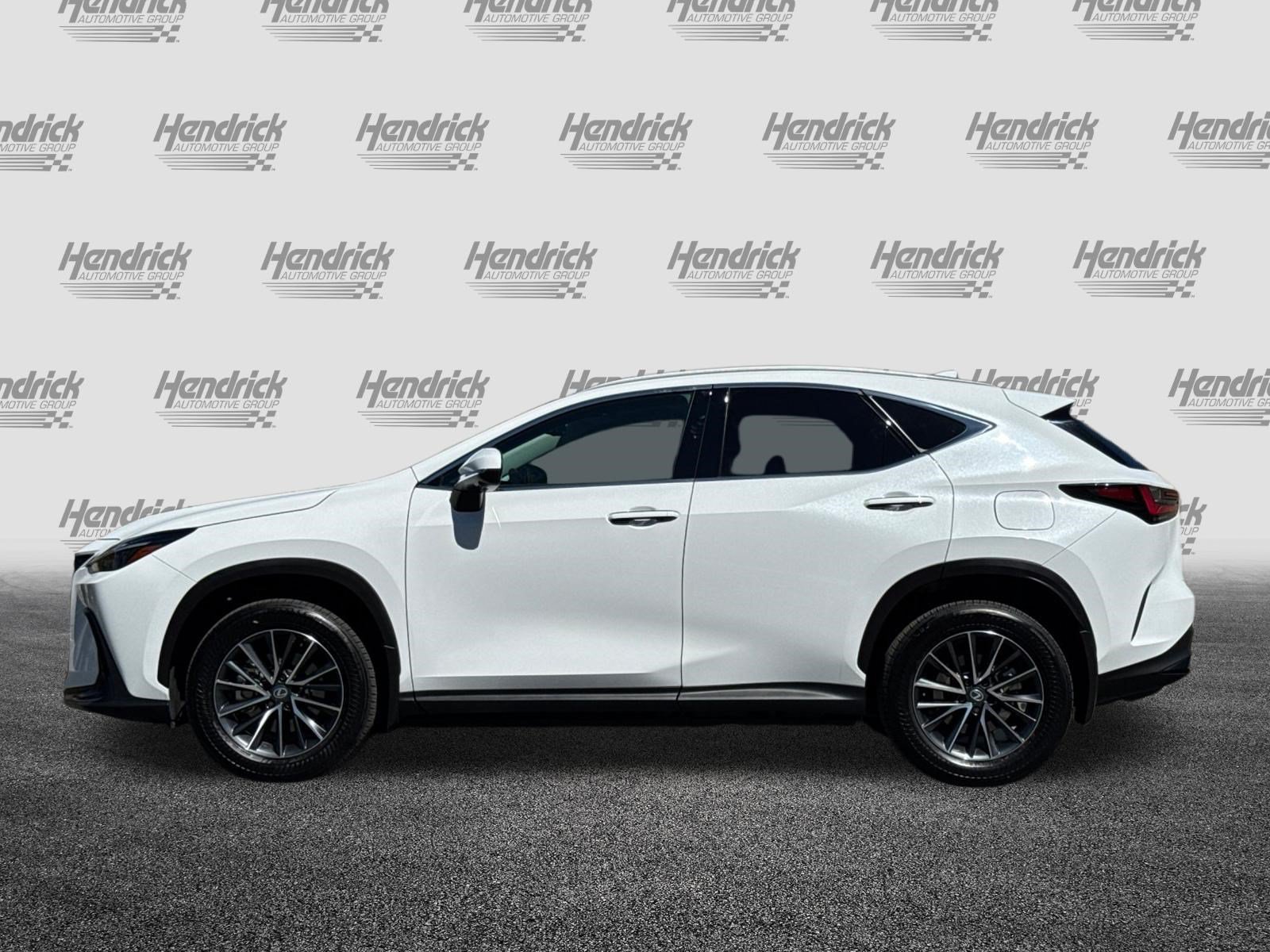 Used 2026 Lexus NX 350h AWD w/ Accessory Package (2T) image 8