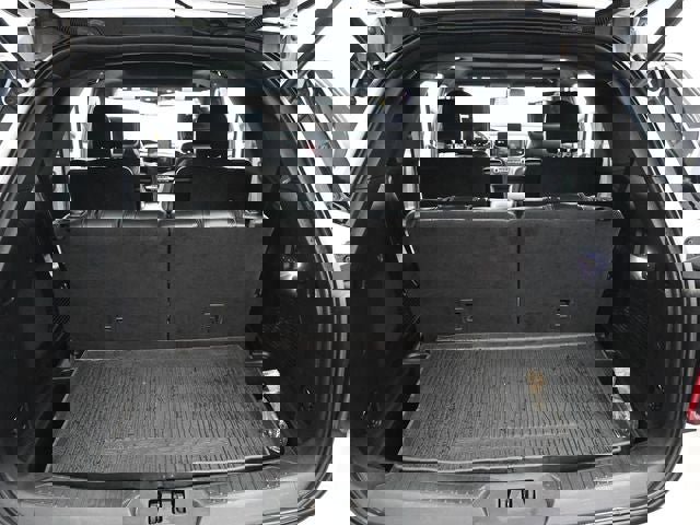 Used 2022 Ford Explorer ST-Line w/ Class IV Trailer Tow Package image 28