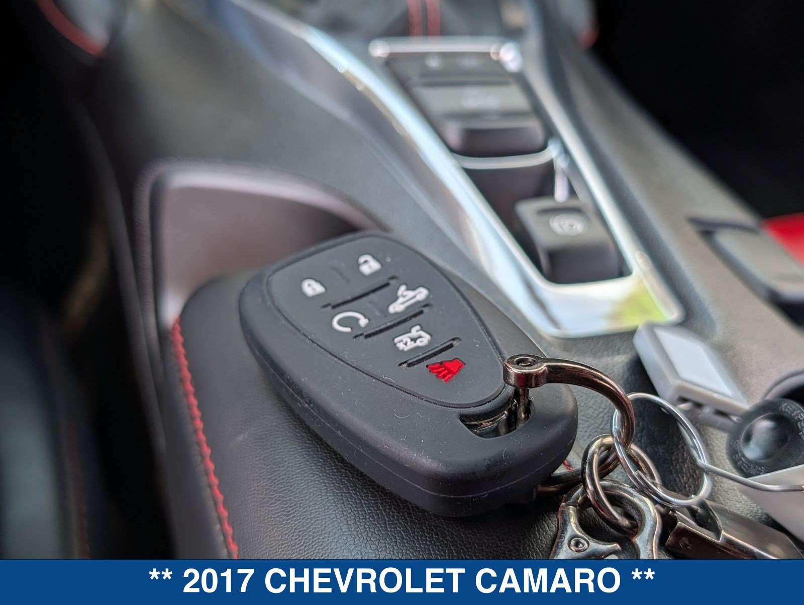 Used 2017 Chevrolet Camaro SS RWD image 33