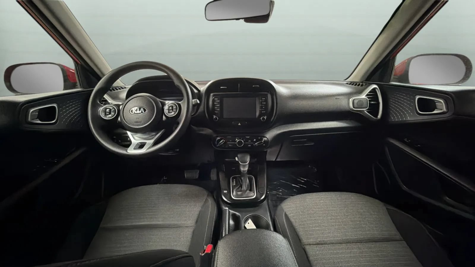 Used 2020 Kia Soul S FWD image 9