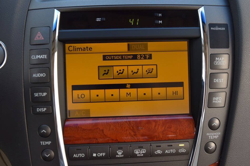 Used 2010 Lexus ES 350 FWD image 64