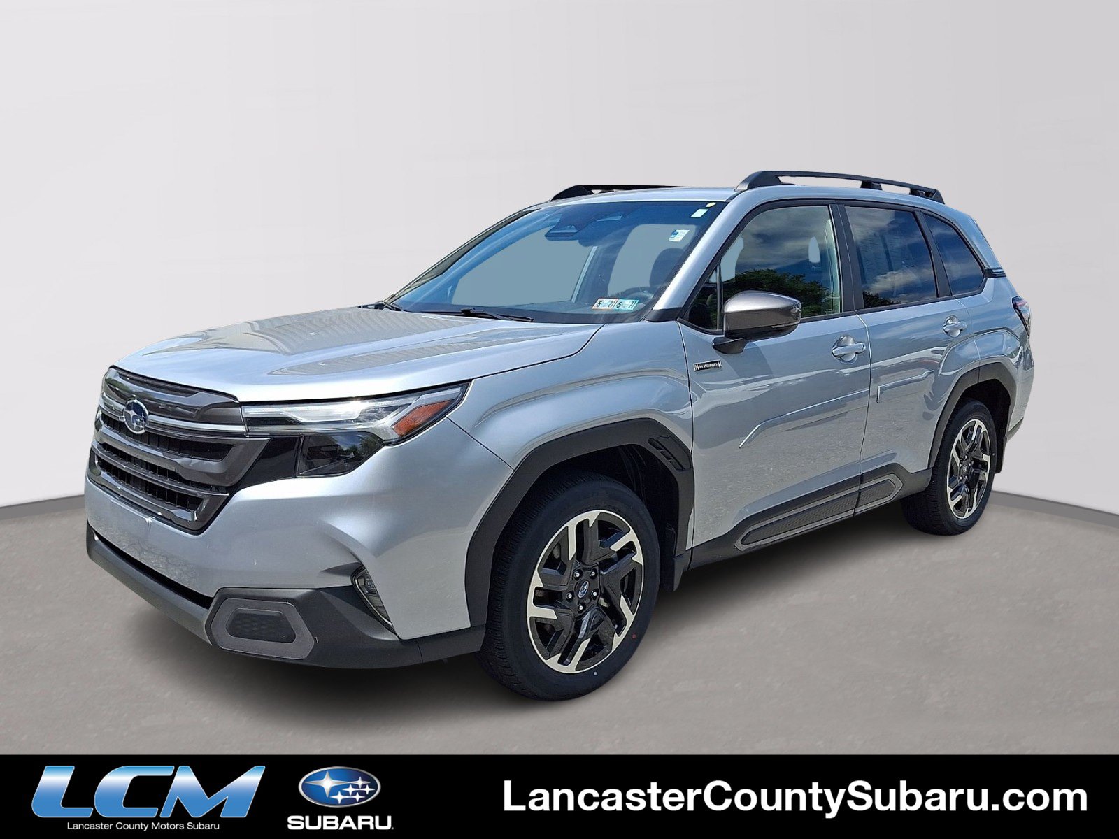 Used 2025 Subaru Forester Limited AWD/4WD image 1