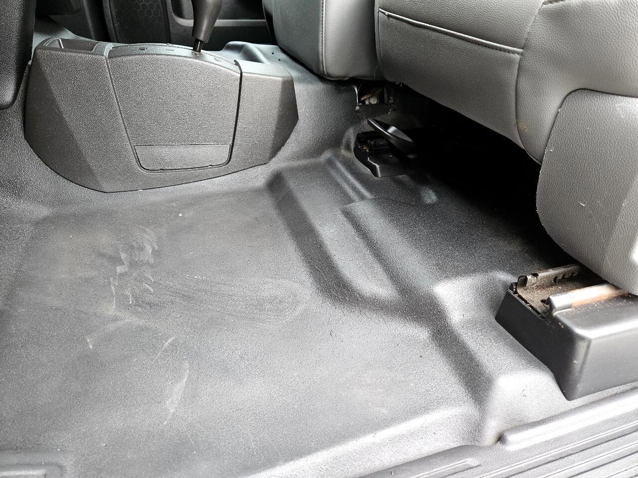 Used 2019 Chevrolet Silverado 2500 W/T image 22