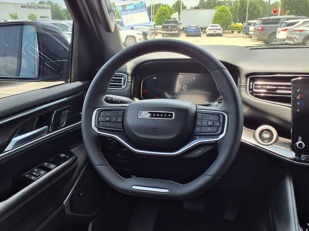 Used 2024 Jeep Wagoneer 4WD w/ Premium Group I image 17